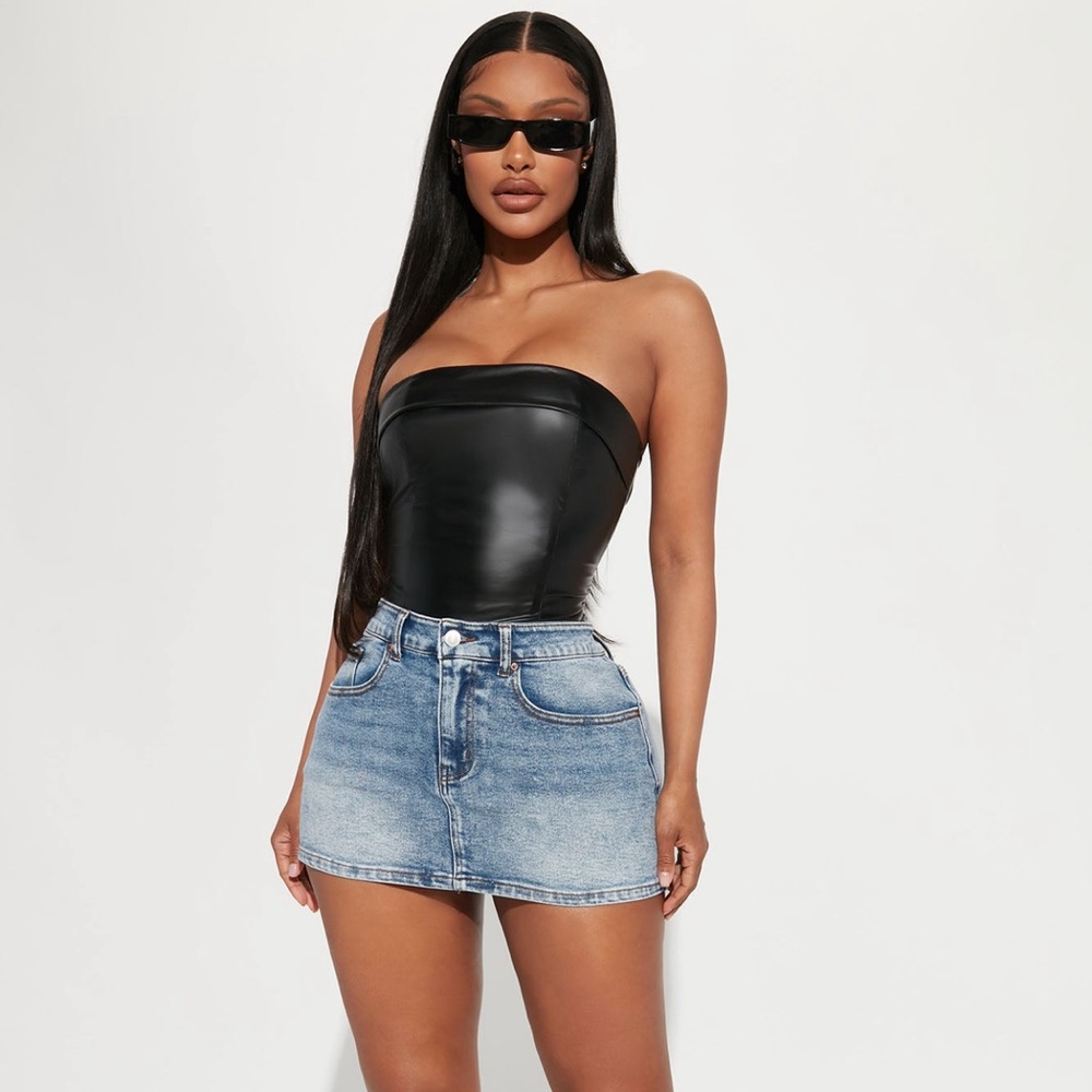 Denim Mini Skirt (NWOT)